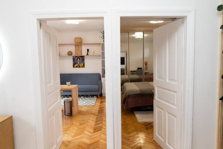 Freedom Apartments In The Heart Of Lviv - Balabana Str And Svoboda Avenue Экстерьер фото